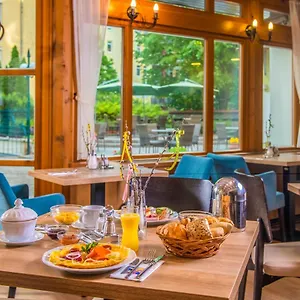 Otel Corvin Corvin Wing Budapeşte
